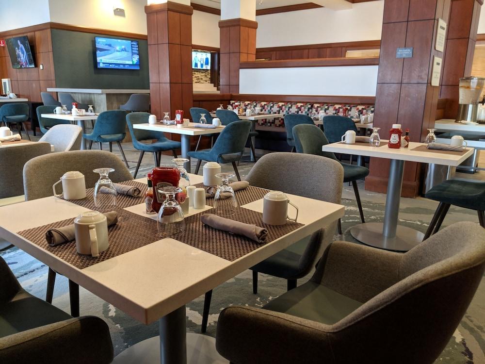 Hilton Garden